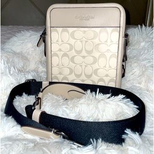 Light beige Coach unisex side bag